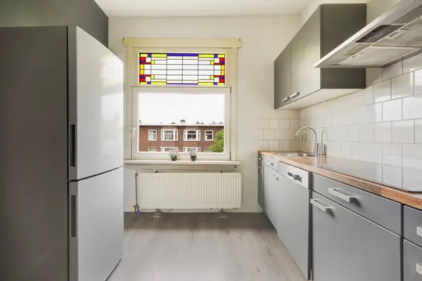 Goeverneurlaan 184, Den Haag
