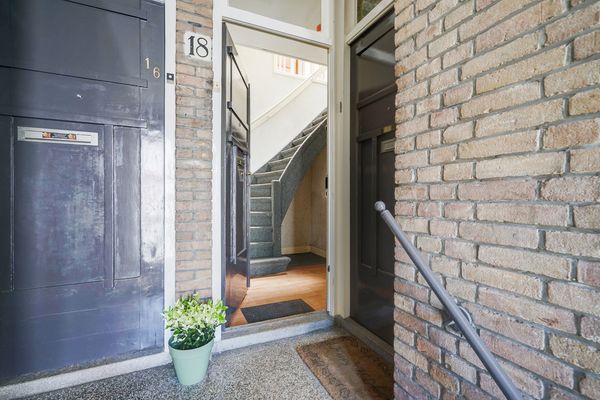 Merwedestraat 18, Den Haag