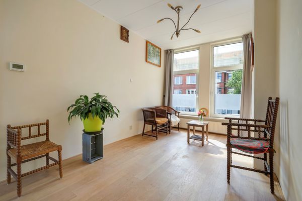 Westduinweg 85, Den Haag