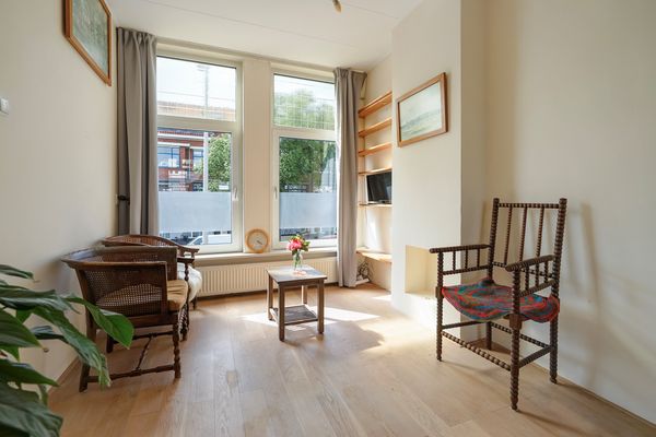 Westduinweg 85, Den Haag