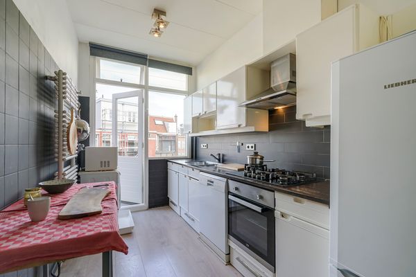 Westduinweg 85, Den Haag