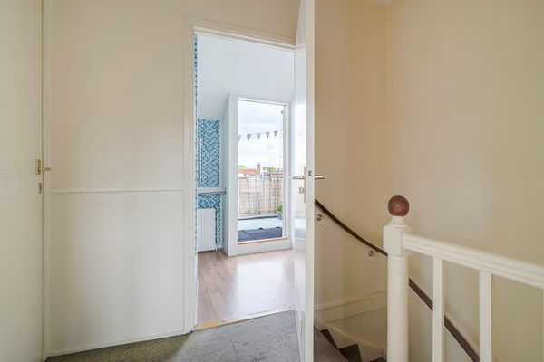 Westduinweg 85, Den Haag