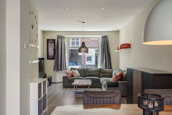 Boele van Hensbroekstraat 42, Den Haag