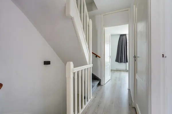 Boele van Hensbroekstraat 42, Den Haag