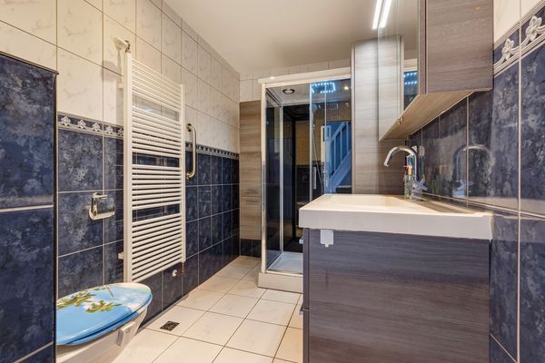 Boele van Hensbroekstraat 42, Den Haag