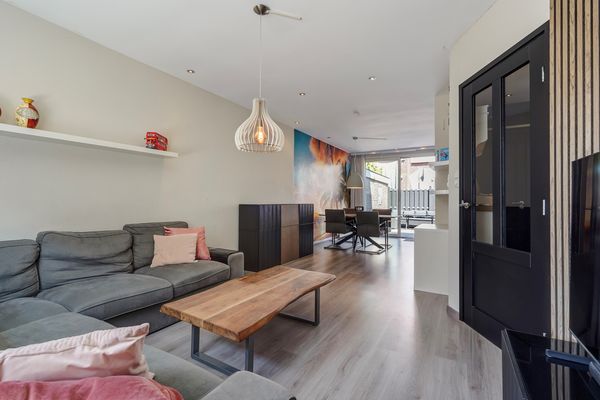 Boele van Hensbroekstraat 42, Den Haag