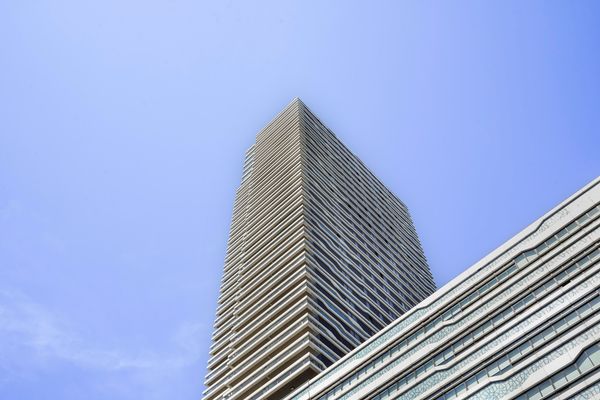 Anna van Buerenplein 235, Den Haag