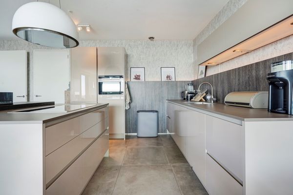 Anna van Buerenplein 235, Den Haag