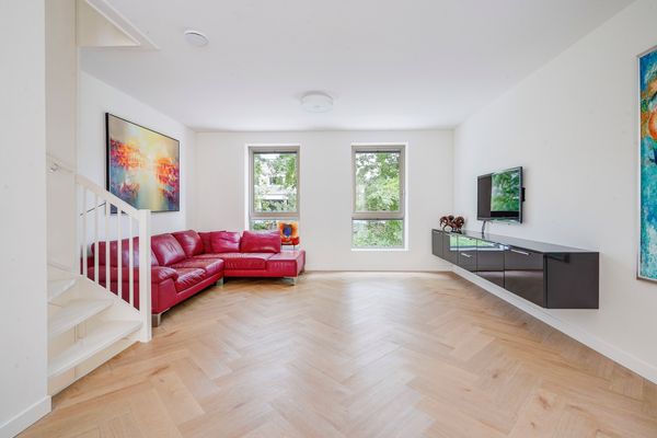 Onafhankelijkheidstraat 11, Den Haag