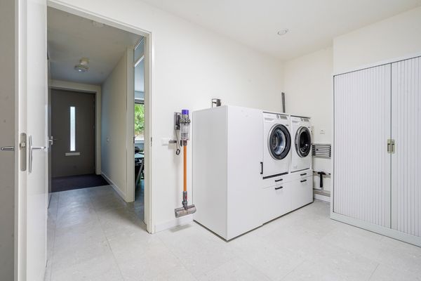 Onafhankelijkheidstraat 11, Den Haag