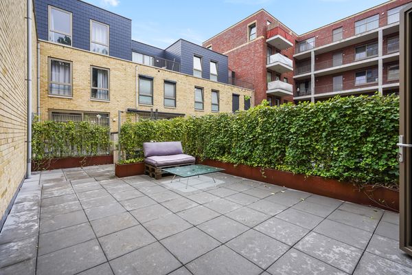 Onafhankelijkheidstraat 11, Den Haag