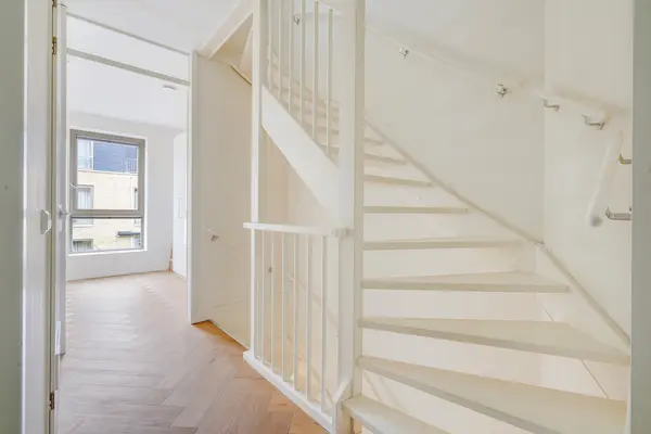 Onafhankelijkheidstraat 11, Den Haag