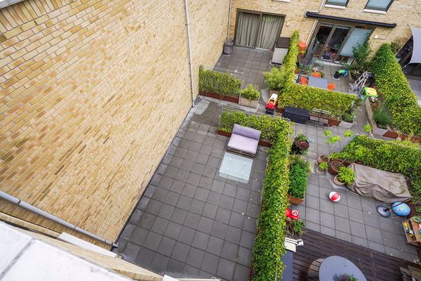 Onafhankelijkheidstraat 11, Den Haag