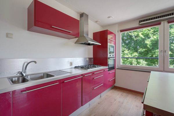 Vriezenveenstraat 74, Den Haag