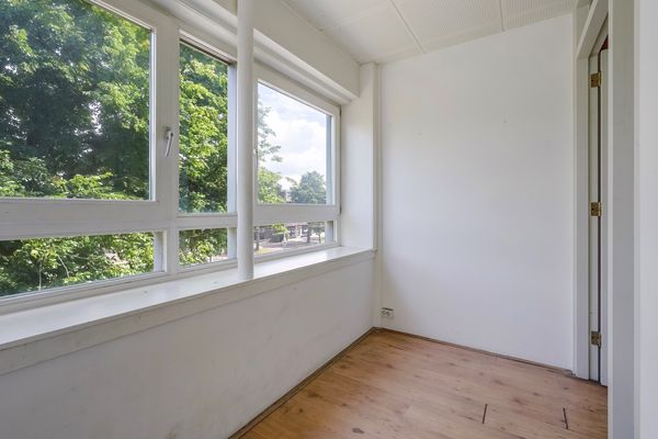 Vriezenveenstraat 74, Den Haag