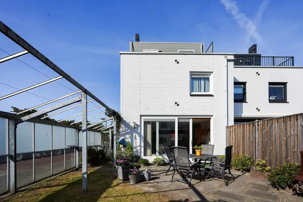 Serre 2, Rijswijk