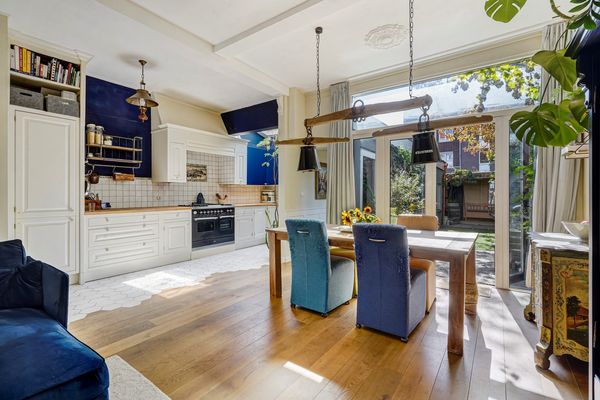 Koningin Emmakade 72, Den Haag