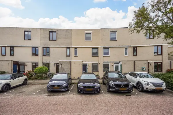 Ponyweide 92, Zoetermeer