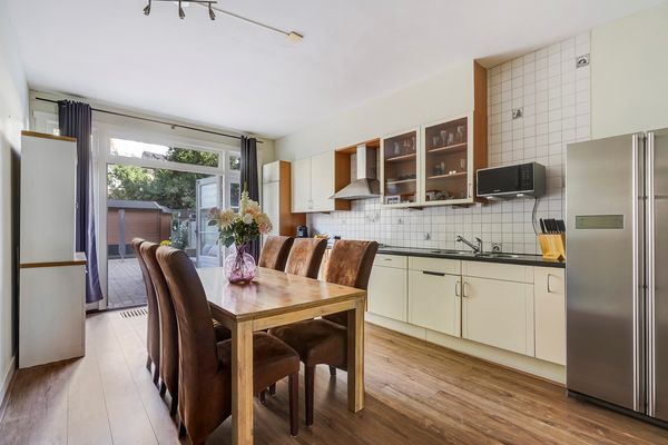 Uddelstraat 157, Den Haag