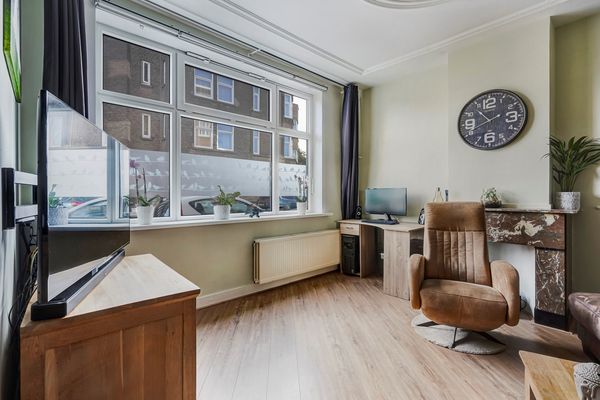 Uddelstraat 157, Den Haag