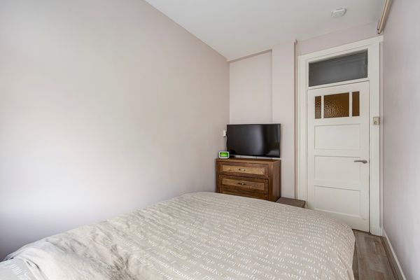 Uddelstraat 157, Den Haag