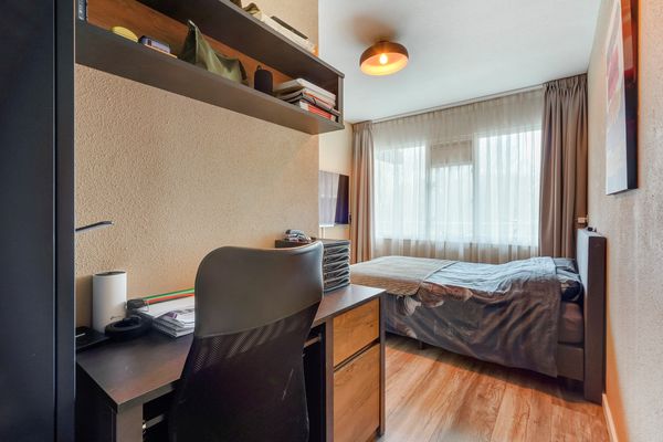 De Brink 180, Den Haag