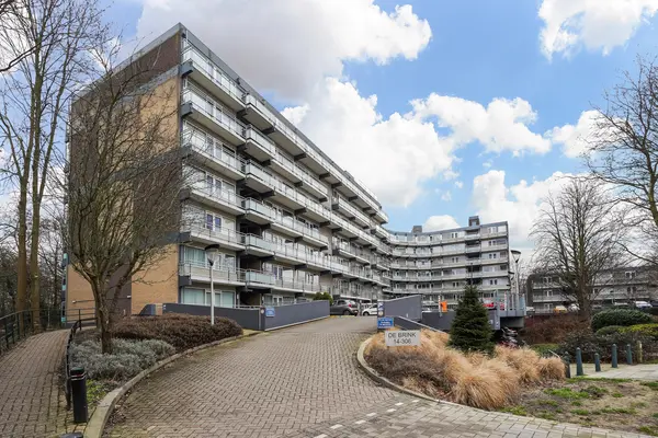 De Brink 180, Den Haag