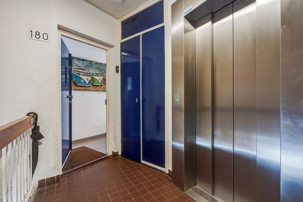 De Brink 180, Den Haag