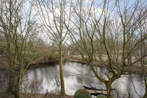 De Brink 180, Den Haag