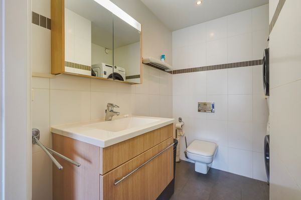 De Brink 180, Den Haag