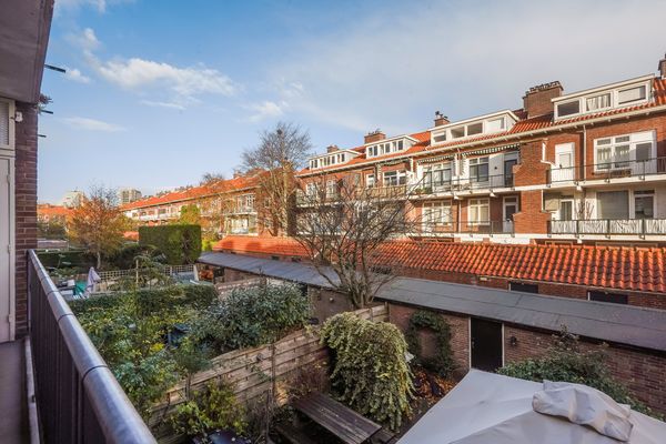 Carel Vosmaerstraat 42, Voorburg