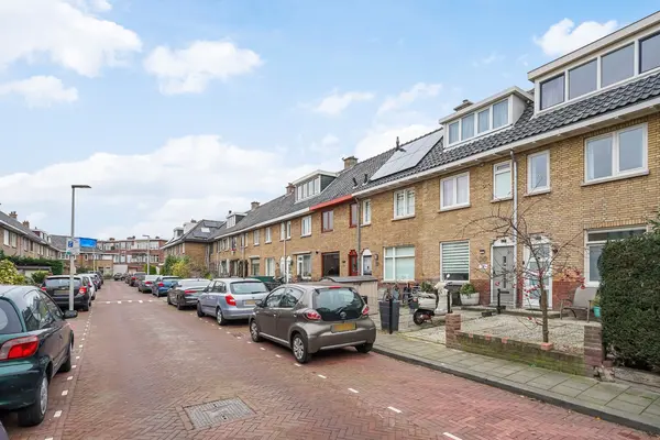 Jan de Weertstraat 32, Den Haag