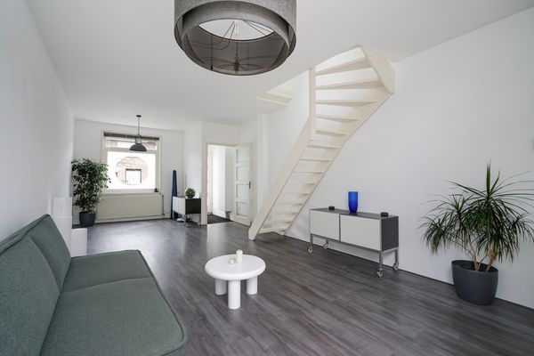 Jan de Weertstraat 32, Den Haag