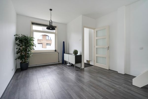 Jan de Weertstraat 32, Den Haag