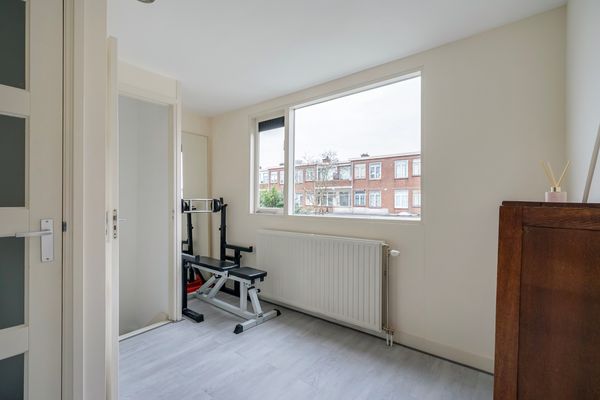 Jan de Weertstraat 32, Den Haag