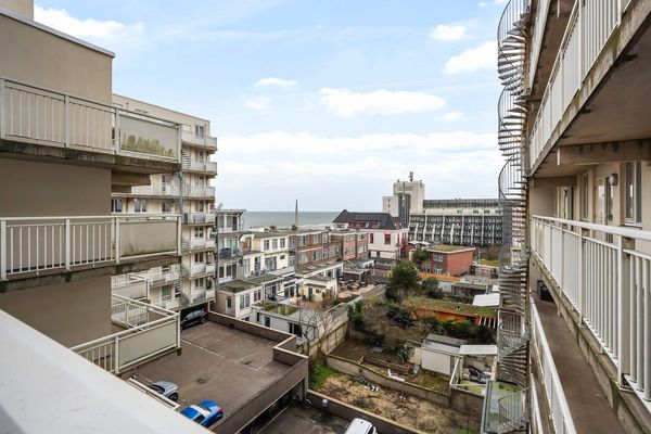 Gevers Deynootweg 1272C, Den Haag