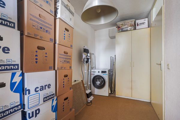 Gevers Deynootweg 1272C, Den Haag