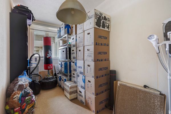 Gevers Deynootweg 1272C, Den Haag