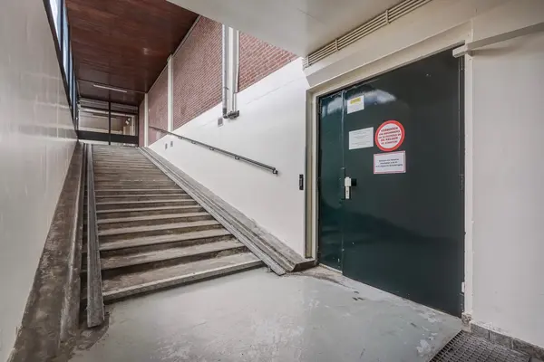 Leyweg 525C, Den Haag