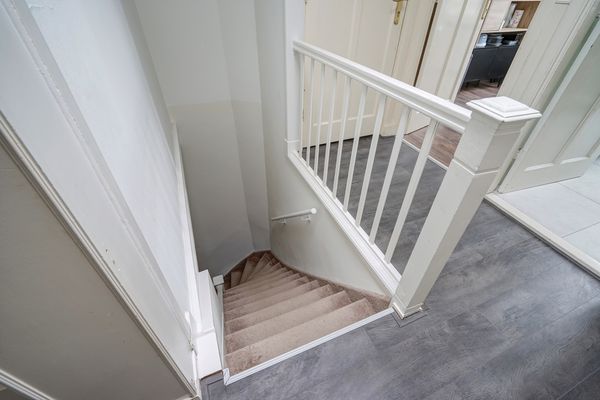 Bennekomstraat 29, Den Haag