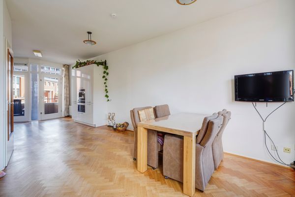 Bocht van Guinea 41, Den Haag