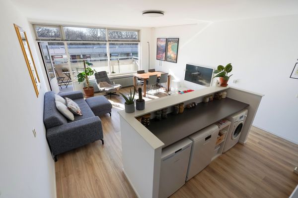 De Brink 810, Den Haag