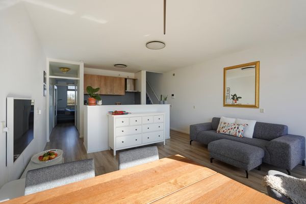 De Brink 810, Den Haag