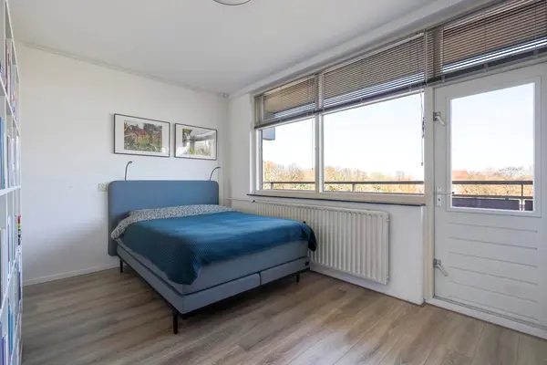 De Brink 810, Den Haag
