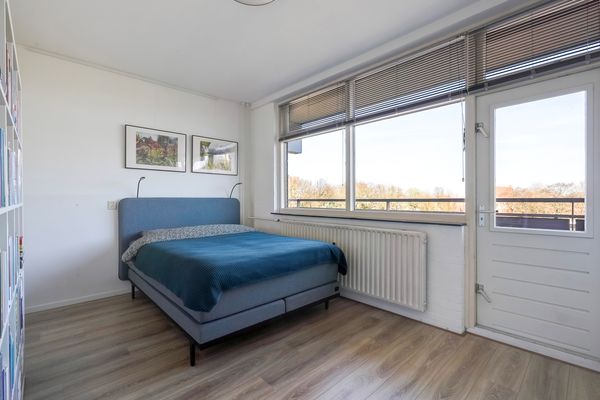 De Brink 810, Den Haag