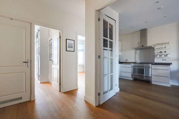 Laan van Meerdervoort 1300, Den Haag