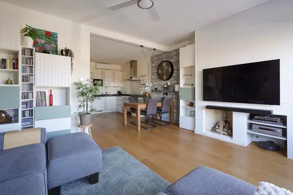 Laan van Meerdervoort 1300, Den Haag