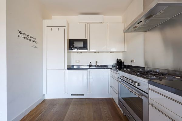 Laan van Meerdervoort 1300, Den Haag