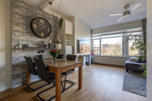 Laan van Meerdervoort 1300, Den Haag