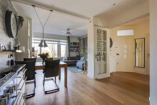 Laan van Meerdervoort 1300, Den Haag